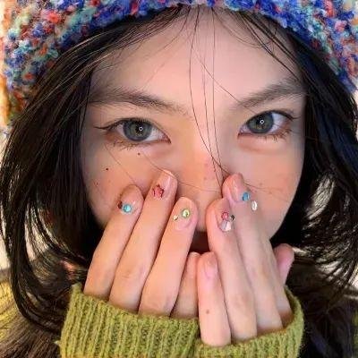 房间海报