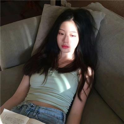 上帝不喜欢漫画海报